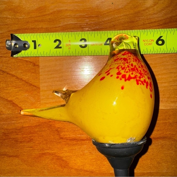 Yellow And Red Hand Blown Glass Bird 5” x 3” - Light Up Lawn Ornament? - Picture 8 of 16